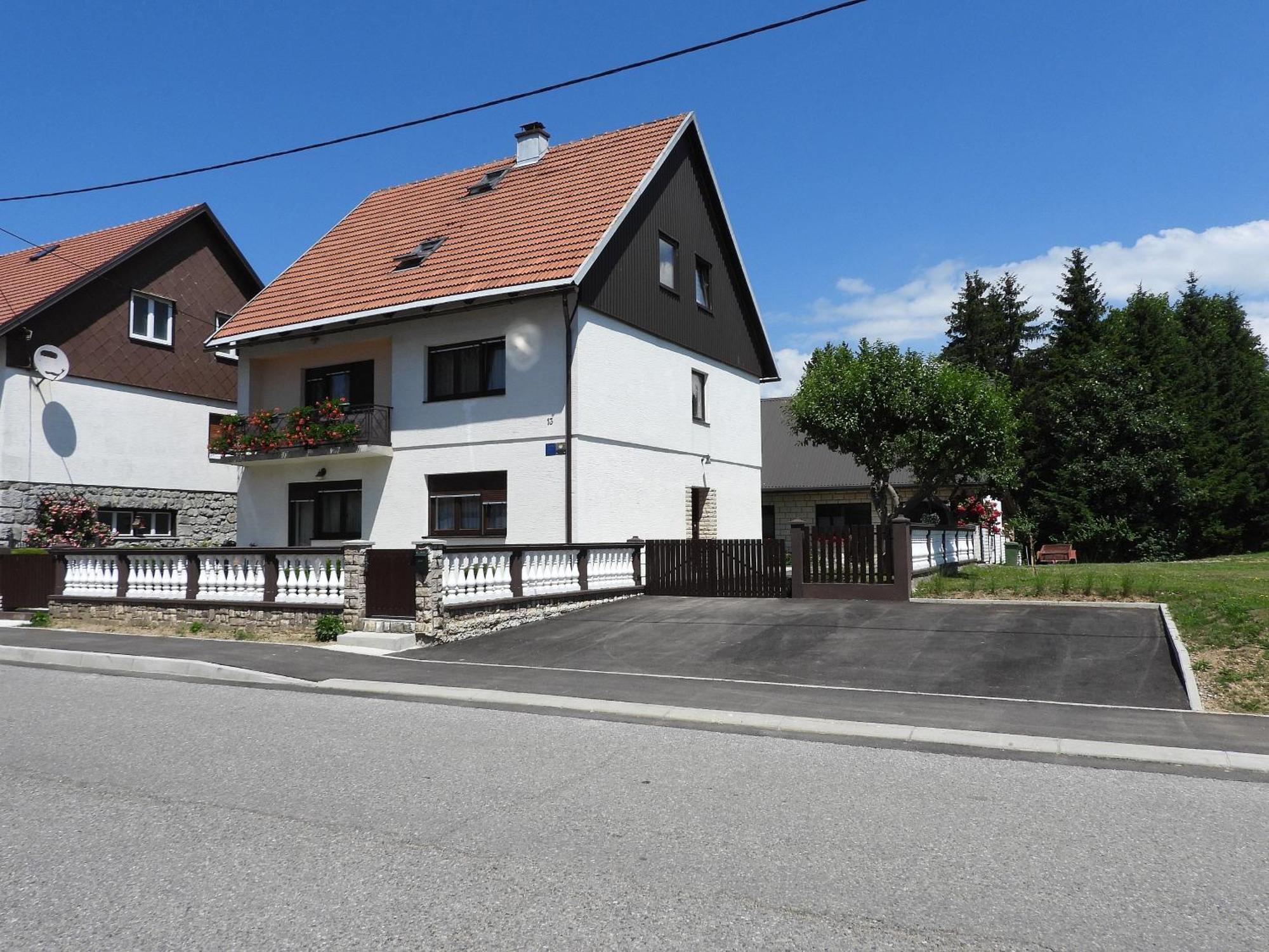 Zimski San Ravna Gora Exterior foto